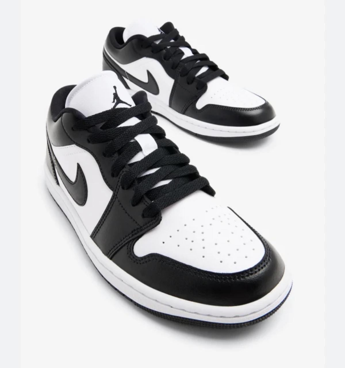 Nike Air Jordan-black