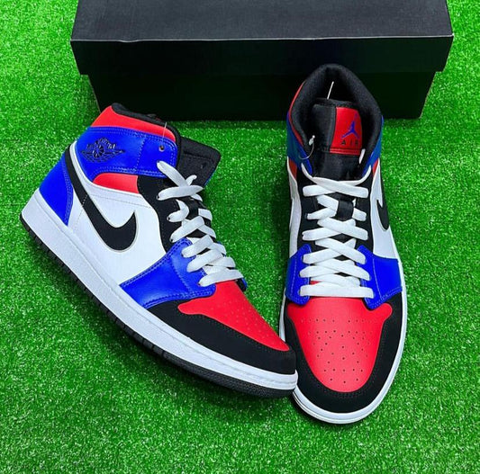 AIR JORDAN 1 RETRO HIGH / BLUE-RED