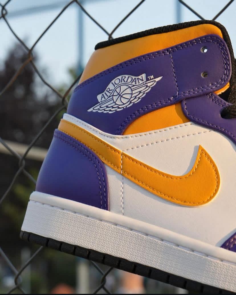 AIR JORDAN 1 RETRO HIGH /Purple-Mustard