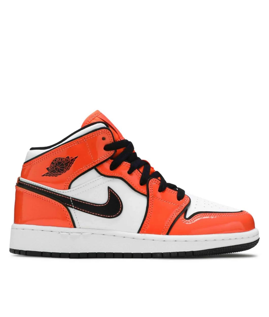 Air Jordan / black-white-orange